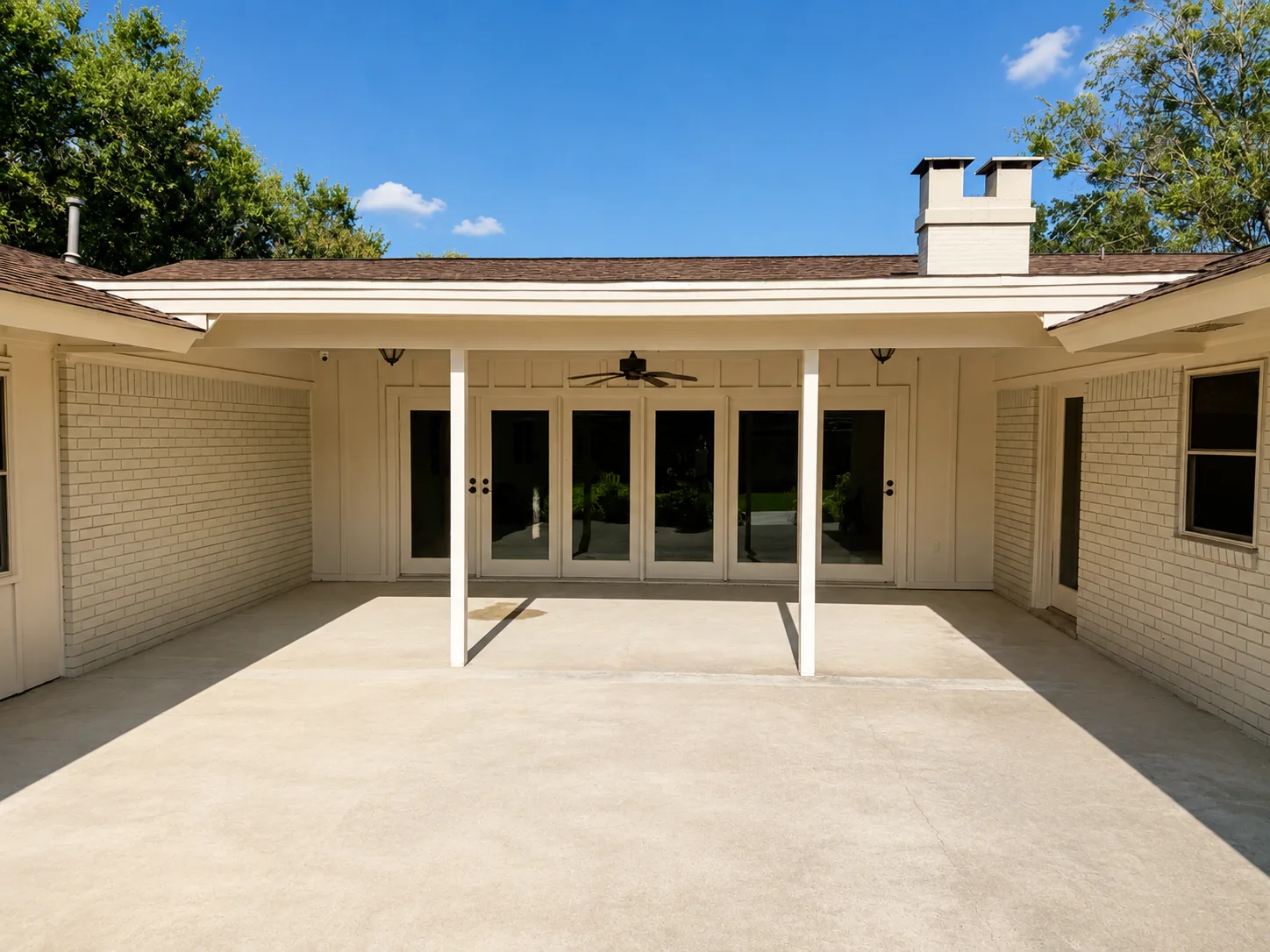 Back Porch at 2509 Hutchins