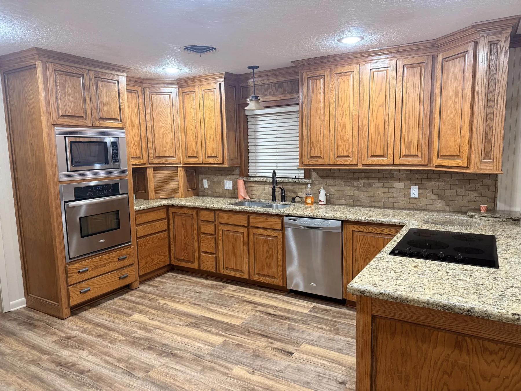 Kitchen at 2509 Hutchins